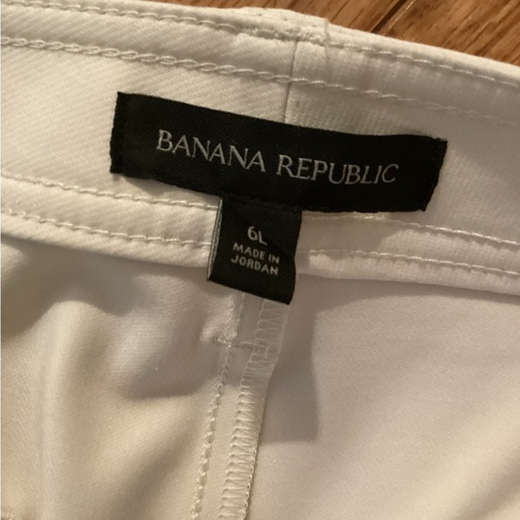 NEW BANANA REPUBLIC HIGH WAISTED TAPERED CARGO - PLEATED CUFF - LUXURIOUS FABRIC - Picture 5 of 16